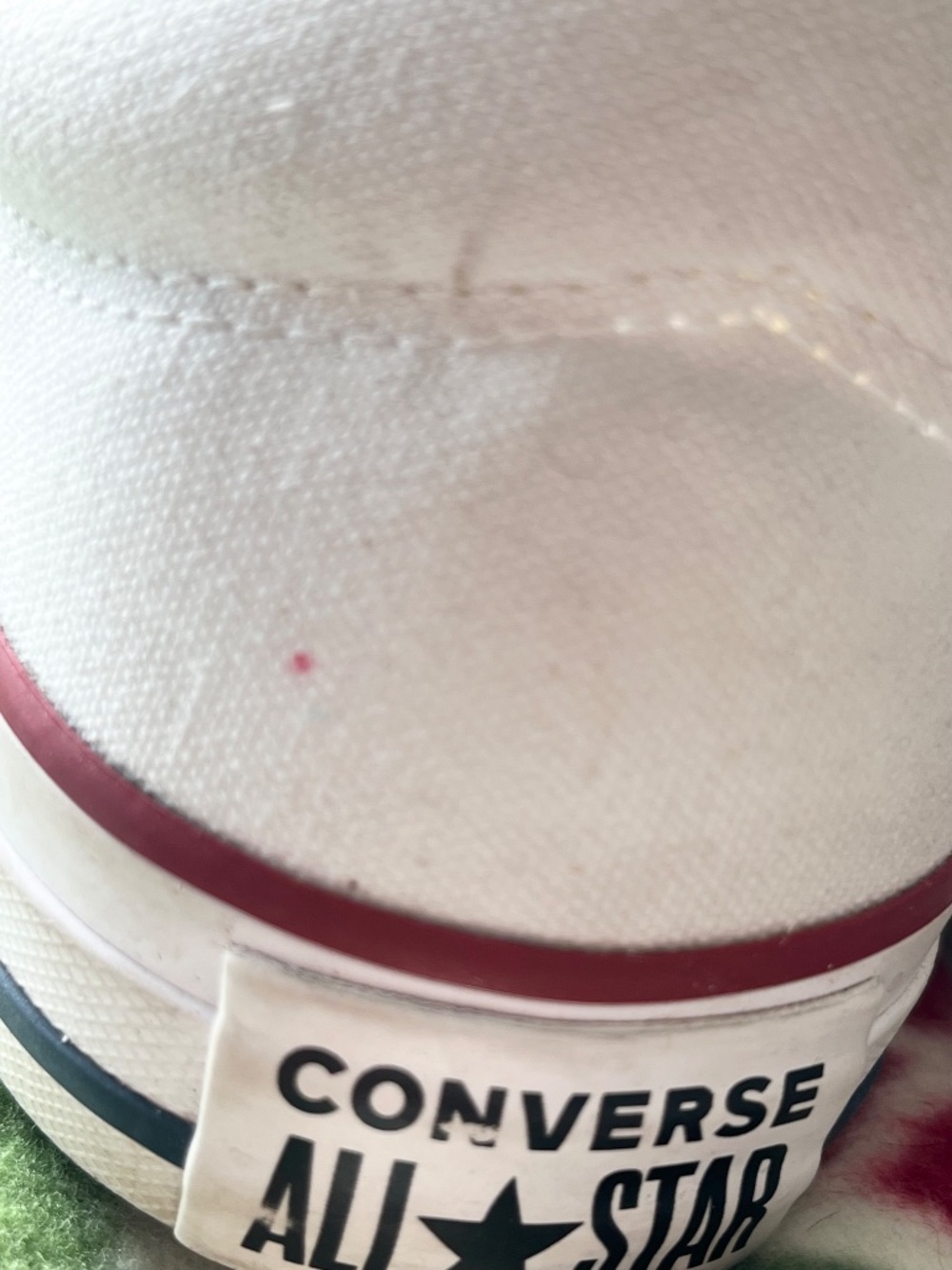 Converse-Women's White Low- Top Sneaker- Size 8 - Picture 8 of 10